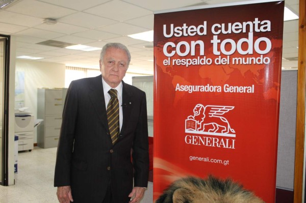 Guatemala: Cámara de Finanzas galardona a Enrique Neutze Aycinena