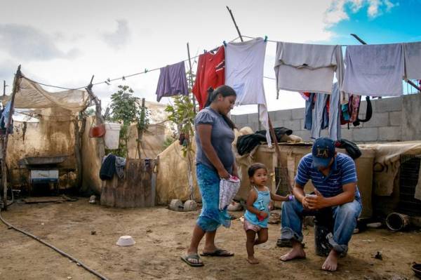 Oxfam propone que debe haber un compromiso de parte de los gobiernos para garantizar que los ingresos del 10 % más rico de la población no superen a los del 40 % más pobre. Foto de iStock