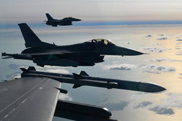 <i>El Centcom también reportó ataques contra sistemas integrados de defensa aérea, sitios de misiles balísticos, sitios de misiles antibuque, y embarcaciones y submarinos de la Armada iraní. Foto de cortesía</i>