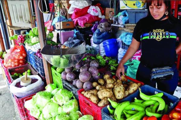 <i>Guatemala provee de lechuga, papas y otras verduras a Honduras. FOTO LA PRENSA DE HONDURAS</i>