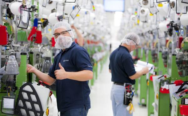 <i>El Índice de Actividad Económica (IMAE) de Costa Rica registró un crecimiento del 2,2 % interanual hasta agosto. Foto de iStock</i>