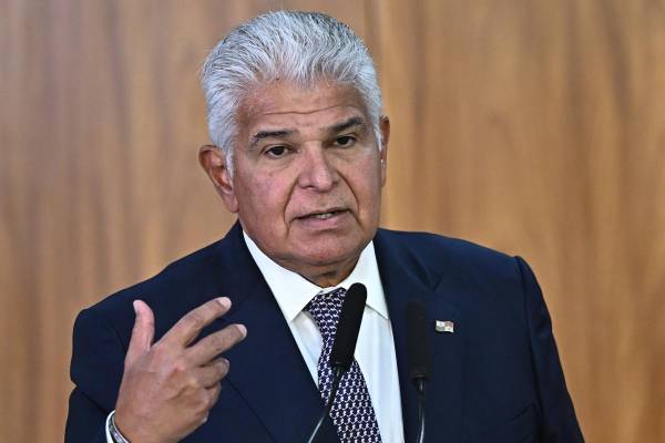 <i>Fotografía del 28 de agosto de 2025 del presidente de Panamá, José Raúl Mulino, en Brasilia (Brasil). EFE/Andre Borges. </i>