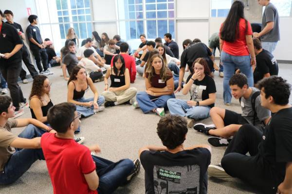 Existe una notable presencia de estudiantes internacionales provenientes de Rusia, Uruguay, Panamá, México, Nicaragua, Venezuela, Ecuador, entre otros. Foto de cortesía