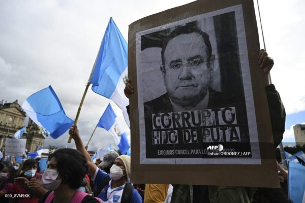 Guatemala sumida en nueva ola de protestas antigubernamentales