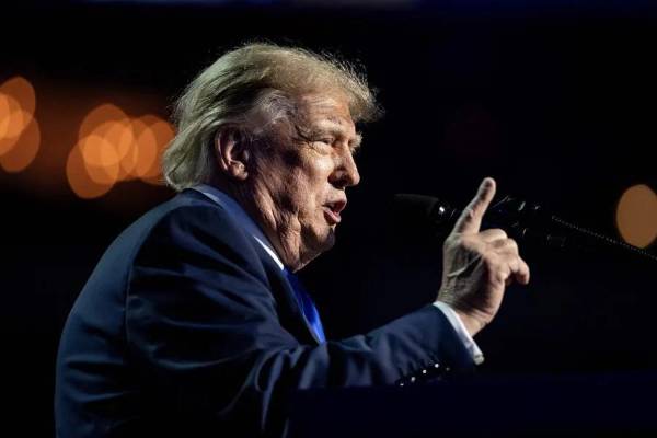 <i>El gobierno de Donald Trump continúa resquebrjando la relación comercial entre Estados Unidos y Canadá. (Foto: EFE</i>)