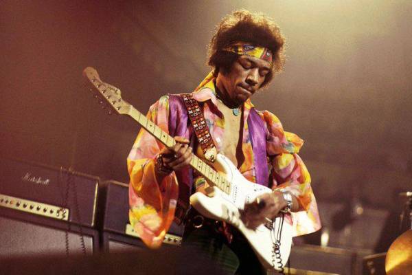 Sale a la venta una guitarra de Jimi Hendrix a un extraordinario precio