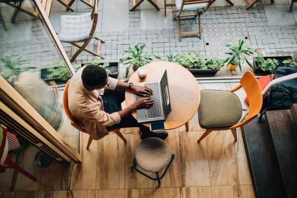 Acer lanza la Swift X, con GPU para laptop NVIDIA GeForce RTX serie 30 en un diseño liviano