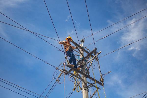 Operadores de energía del istmo en alerta tras impactos de Julia