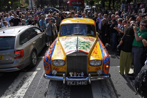 Celebran 50º aniversario de la foto de Abbey Road