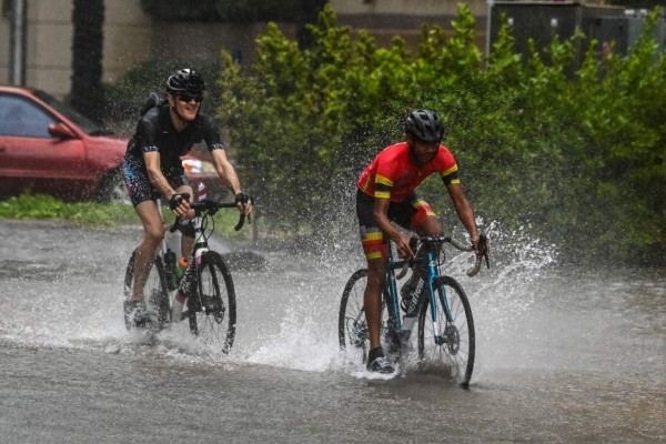 Tormenta Eta golpea Florida tras azotar Cuba y América Central