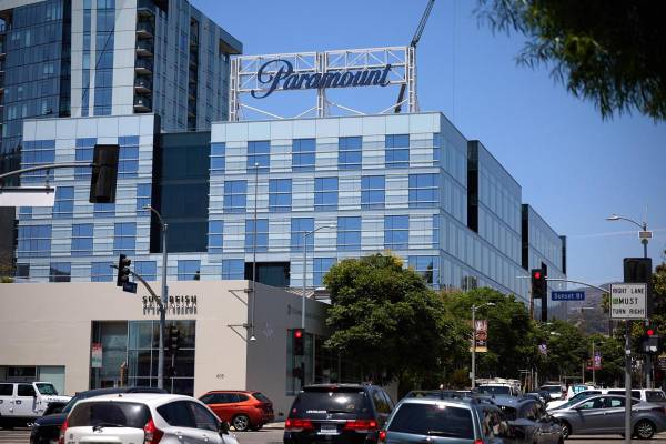 <i>El director ejecutivo de Paramount, David Ellison, anunció que la nueva entidad que se creará por la fusión de la compañía y Warner Bros. Discovery se llamará Skydance. EFE/EPA/ALLISON DINNER</i>