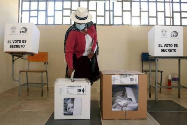 Ecuador celebrará elecciones generales anticipadas el 20 de agosto