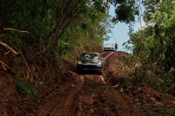 Porsche, sin miedo a caminos extremos