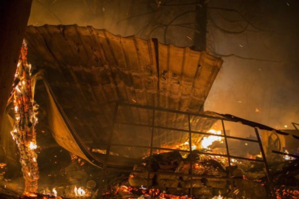 Incendios obligan a 100.000 californianos a evacuar