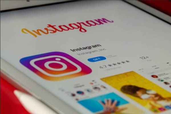 <i>Las estafas en Instagram son una realidad y, además de prestar atención a las cuentas falsas, es necesario poner el ojo a los intentos de phishing, vendedores de dudosa reputación, estafas amorosas. IMAGEN REFERENCIA.</i>