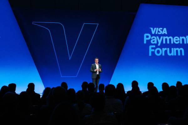 <i>Como parte de la alianza, las capacidades de pago de Visa se integrarán en experiencias de OpenAI, brindando a desarrolladores y comercios una forma simplificada de aceptar pagos con Visa iniciados por agentes de IA. Foto de cortesía</i>