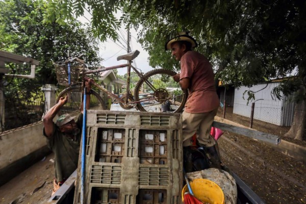 Huracán Iota amenaza a cientos de familias en Nicaragua y Honduras