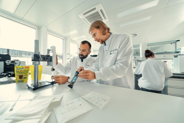 Nestlé invertirá US$30 millones en aumentar el uso de plásticos reciclados en EE.UU.