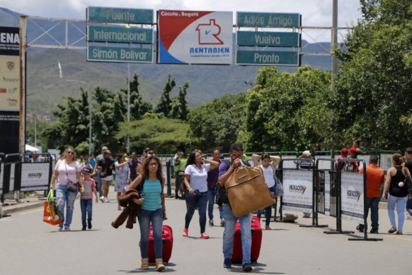 Crisis económica en Venezuela dispara la migración