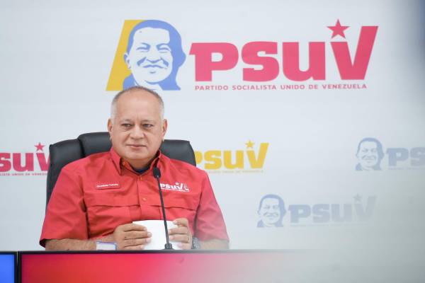 <i>El secretario general del gobernante Partido Socialista Unido de Venezuela (PSUV), Diosdado Cabello cuestionó sobre qué asunto va a mediar Panamá en Venezuela. Foto de cortesía</i>
