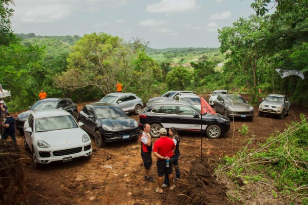 Porsche, sin miedo a caminos extremos