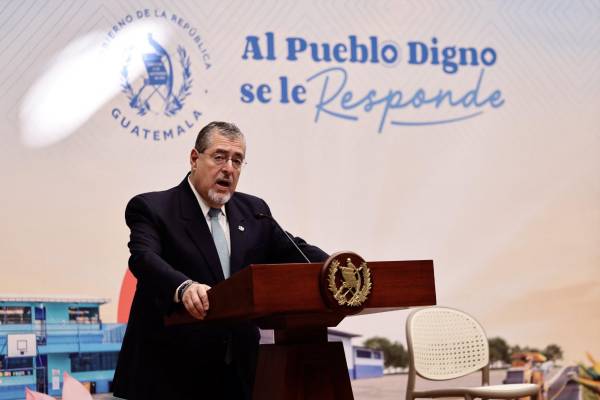 <i>El presidente de Guatemala, Bernardo Arévalo, hizo un llamado al Congreso a cerrar las puertas al crimen organizado al momento de elegir a los 10 magistrados titulares y suplentes del Tribunal Supremo Electoral (TSE). Foto de cortesía</i>