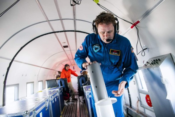 La NASA sondea los mares de Groenlandia, amenazada por el deshielo
