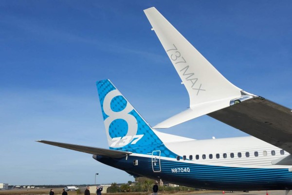 Accionistas de Boeing demandan a consejo de administración por gestión del 737 MAX