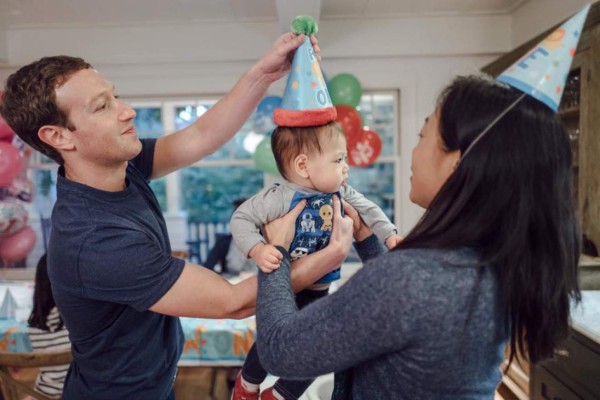 El equipo atrás de la página de Zuckerberg en Facebook