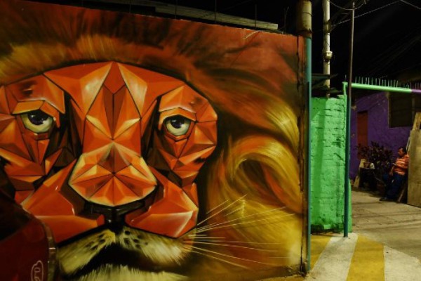 El Salvador: Coloridos grafitis sustituyen la simbología pandillera