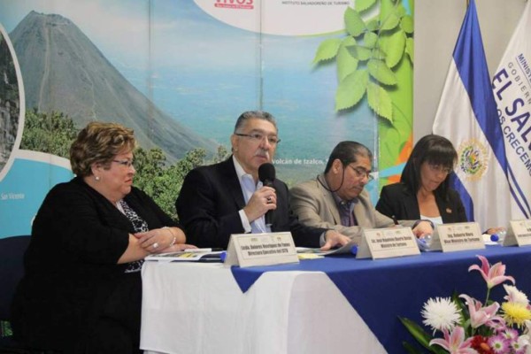 El Salvador: turismo creció 6,5%
