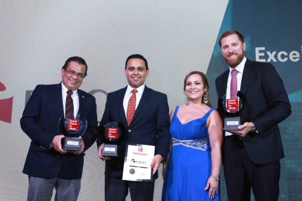 FOTOGALERÍA: Así se vivió la gala de Los Mejores Lugares para Trabajar en Centroamérica 2020