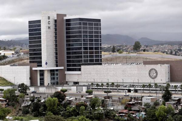 <i>Foto de archivo del Banco Central de Honduras, en Tegucigalpa (Honduras). EFE/Gustavo Amador</i>