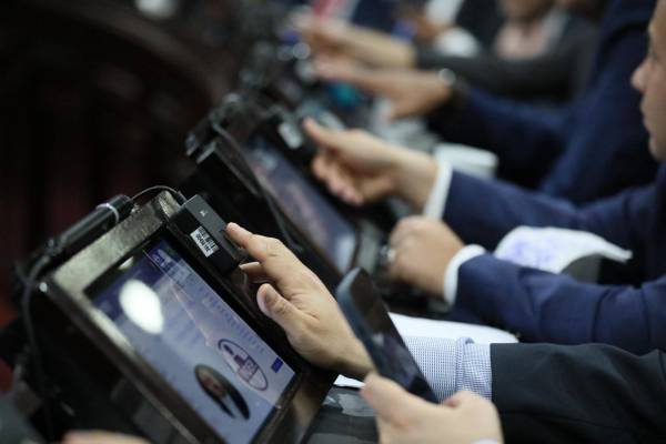 <i>El Congreso Nacional votó por un magistrado para la Corte de Constitucionalidad donde se mantuvo un representante de sectores tradicionales cuestionado. Foto de cortesía</i>