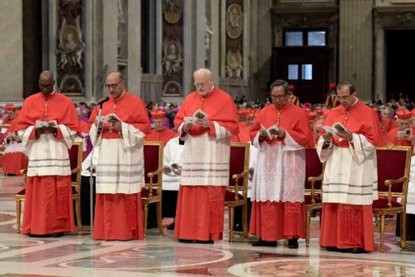 El Salvador celebra la investidura de su primer cardenal