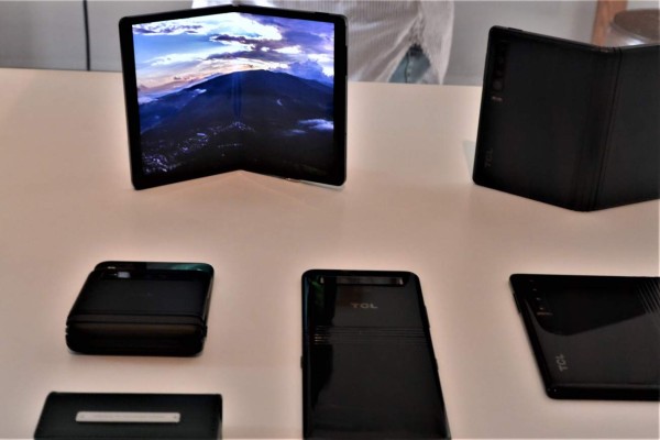MWC2019: TCL también va por el mercado de las pantallas flexibles