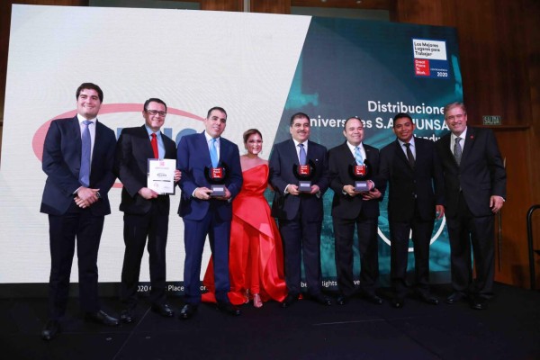 FOTOGALERÍA: Así se vivió la gala de Los Mejores Lugares para Trabajar en Centroamérica 2020