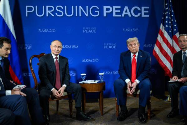 Donald Trump también reiteró su amenaza de sanciones contra Rusia, una semana después de reunirse en Alaska con el presidente ruso, Volodímir Zelenski, para discutir el fin de la guerra. Foto de cortesía