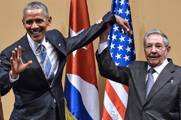 Obama y Castro celebran 'nuevo día' en relaciones EEUU-Cuba