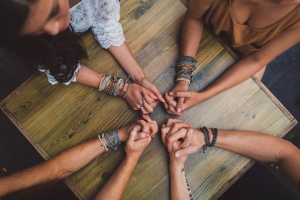 Wakami: pulseras que impulsan el desarrollo en Guatemala