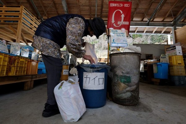 ¿En cuántas categorías se separa la basura ? Un pueblo japonés las clasifica en 45