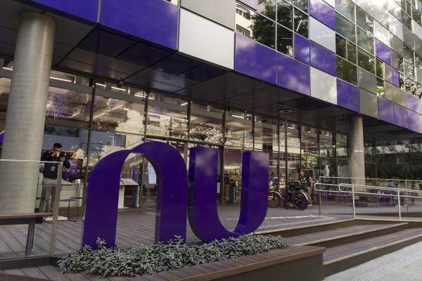 <i>Fotografía de archivo que muestra una sede del banco digital Nubank, el 18 de julio de 2024, en São Paulo (Brasil). EFE/ Isaac Fontana</i>