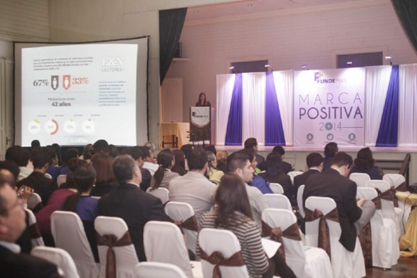Fundemas entrega premio Marca Positiva 2014 por excelencia en RSE