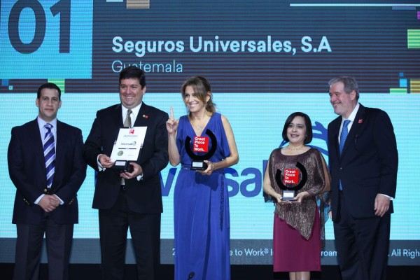 Puesto 1 de Los Mejores Lugares para Trabajar® Más De 100 Hasta 1.000 colaboradores en Centroamérica 2019: Seguros Universales, S.A. (Guatemala)