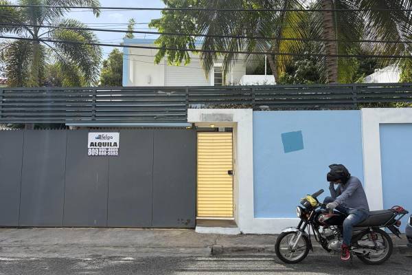 <i>Fotografía que muestra la fachada de la residencia en la que se localizaba la Embajada de Nicaragua este miércoles, en Santo Domingo (República Dominicana). EFE/ Pau Mompó Alberola</i>