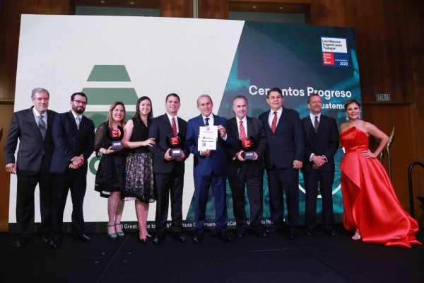 FOTOGALERÍA: Así se vivió la gala de Los Mejores Lugares para Trabajar en Centroamérica 2020