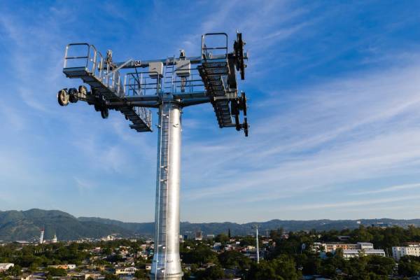<i>El proyecto corresponde a la primera línea del sistema de transporte por cable, que conectará los distritos de Mejicanos y San Salvador. Foto de cortesía</i>