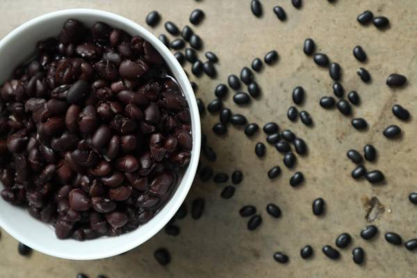 <i>Los granos básicos constituyen uno de los pilares de la producción agrícola en El Salvador por su relevancia para la seguridad alimentaria, el abastecimiento de alimentos y el sustento de los hogares. Foto de iStock</i>