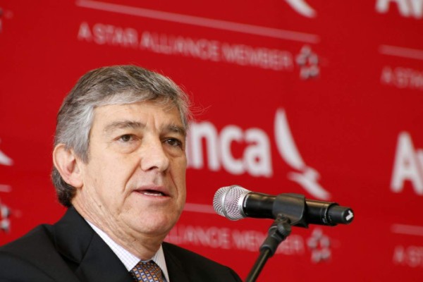 Presidente ejecutivo de Avianca confirma su salida