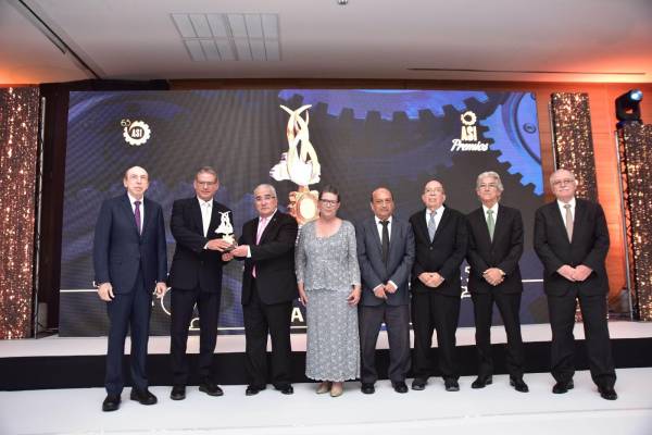 El Salvador: Plantosa, Crio Inversiones y Fesa reciben el Premio ASI